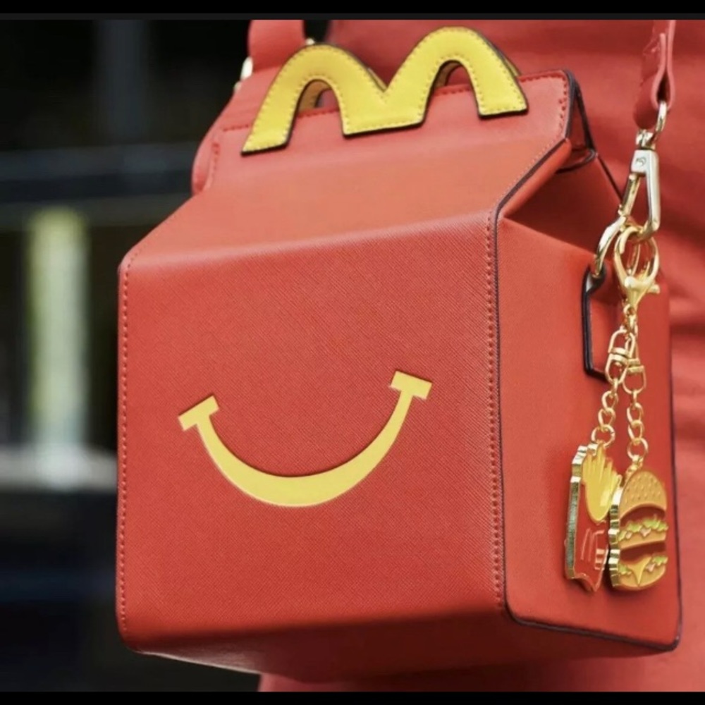Holiday DROP ⬇️ Loungefly McDonald’s Happy Meal Bag - Picture 2 of 6